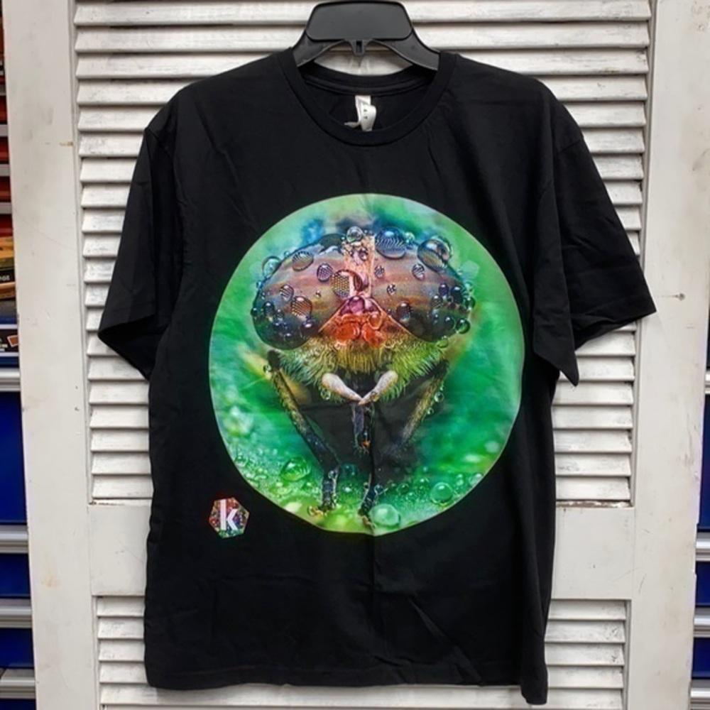 Kodak Polaroid Tee With Bee size Medium